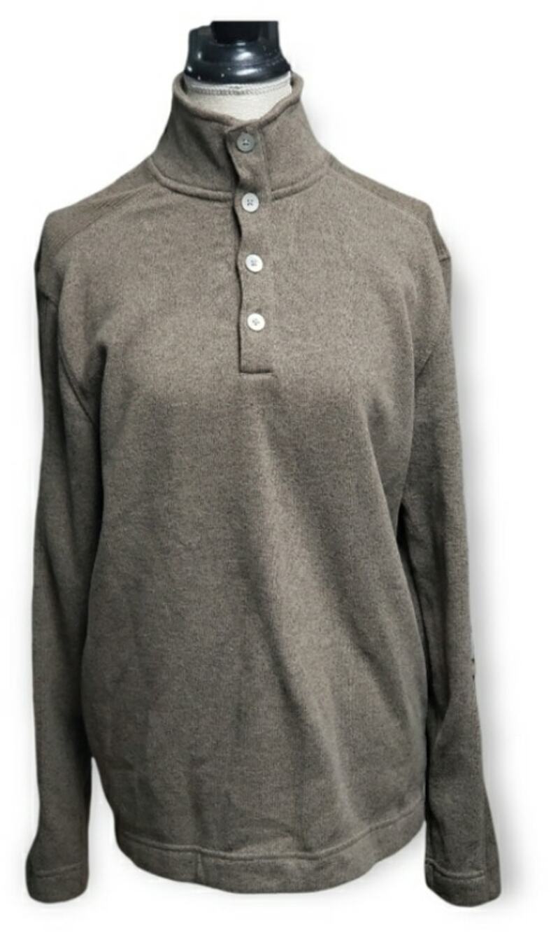 Van Heusen Tan / Brown Long Sleeved Turtleneck Sweater w. Buttons • Medium